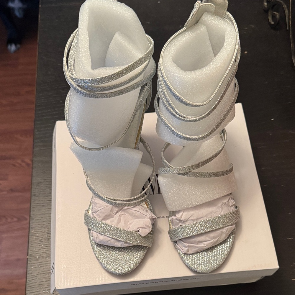 Dream Pairs Silver Glitter Strappy Heels